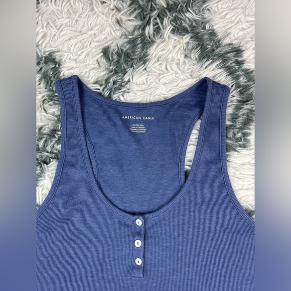 American Eagle Women's Henley True Tank Blue Size XLarge Cropped - Picture 2 of 8